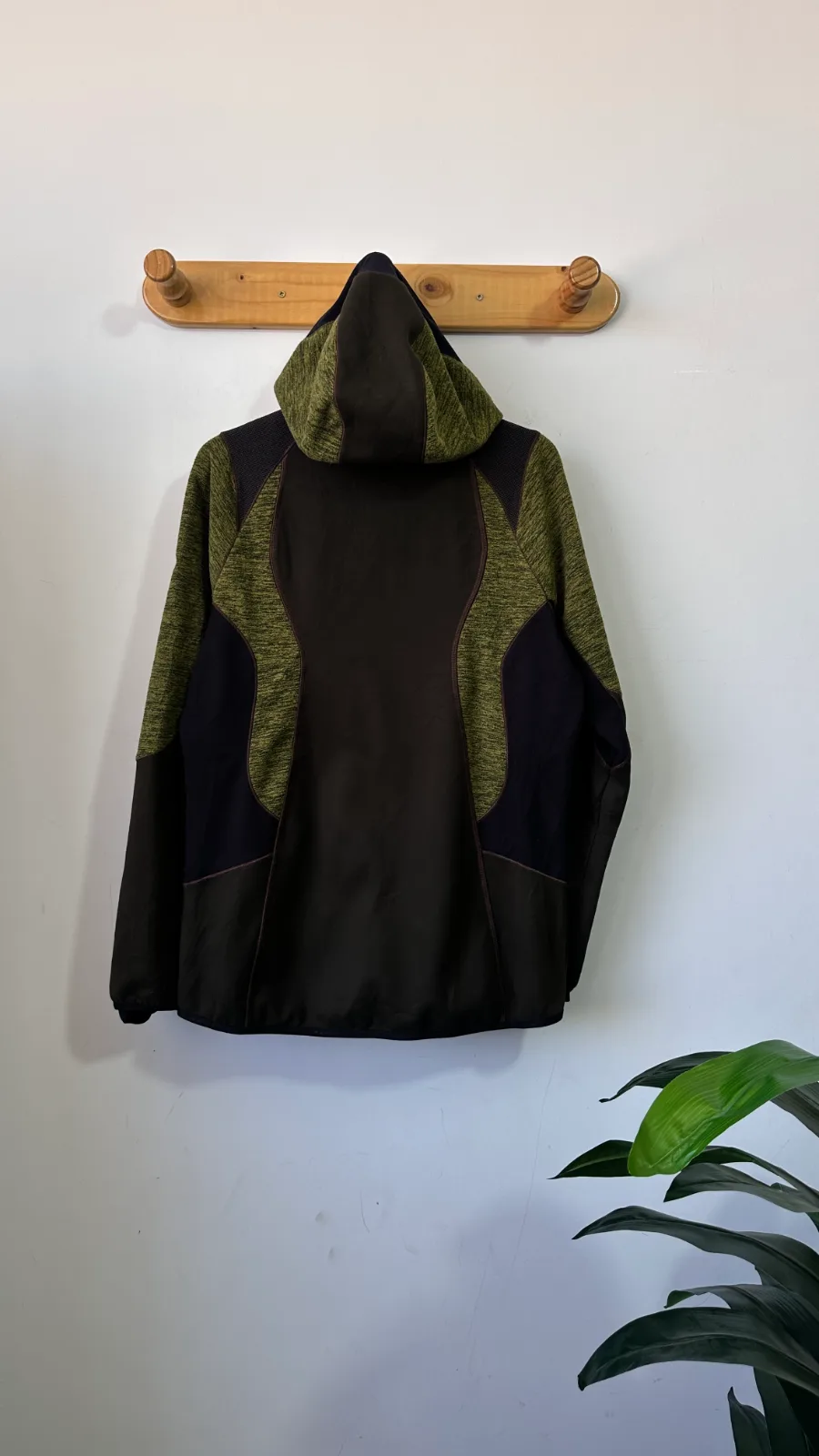 Tejido Eider para dama, detalle 4