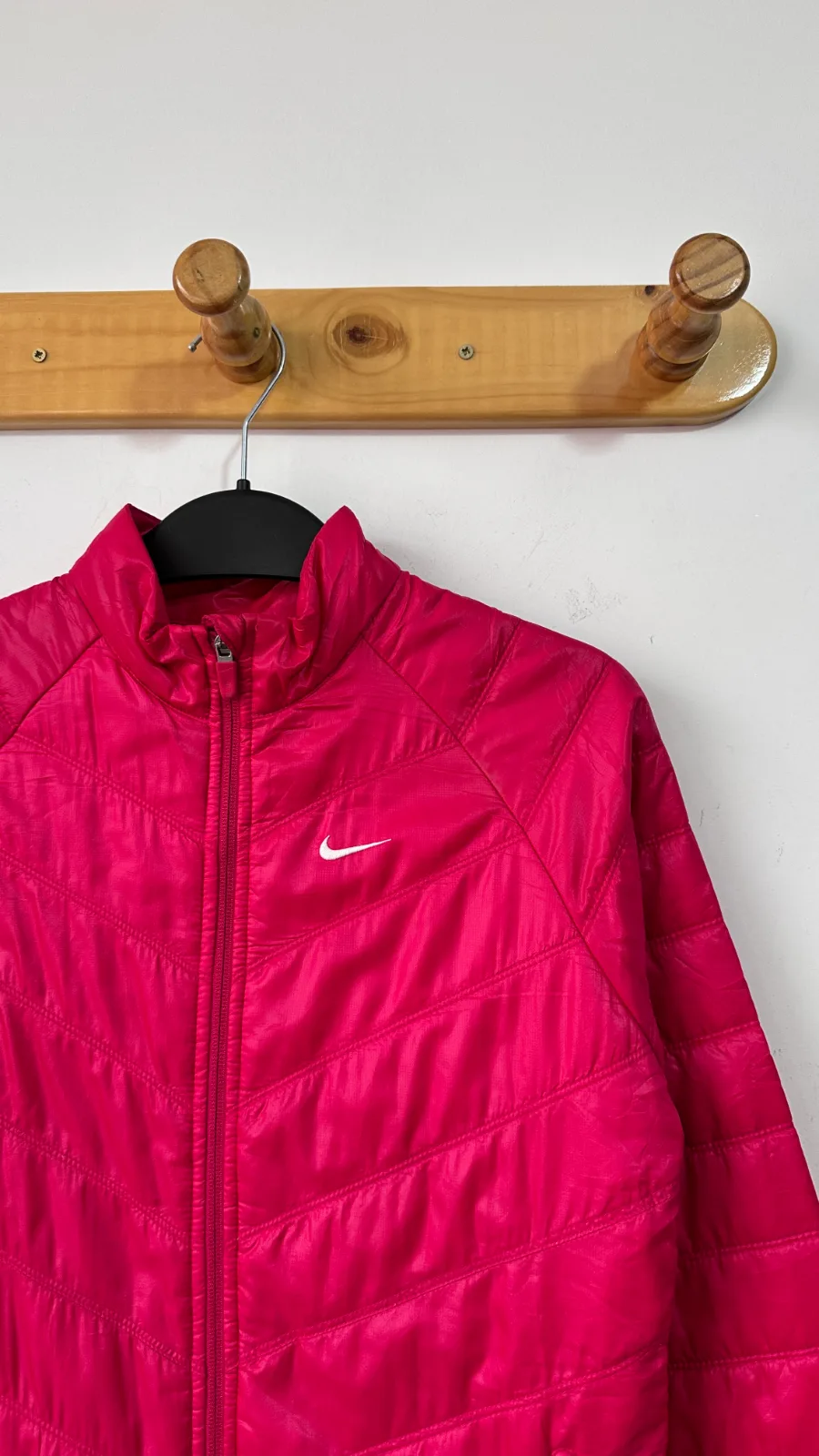 Casaca Nike Ligera, detalle 3